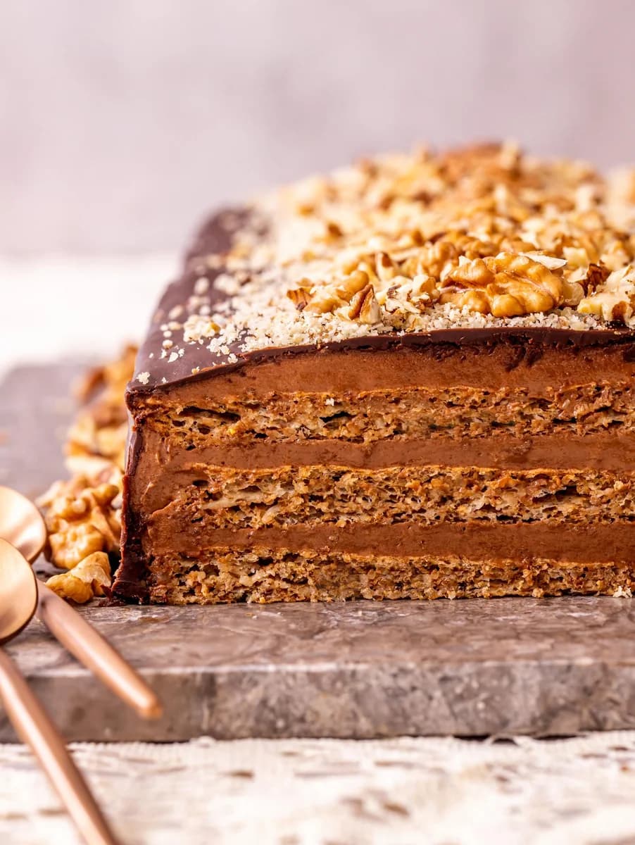 Posna reforma torta sa orasima i čokoladom